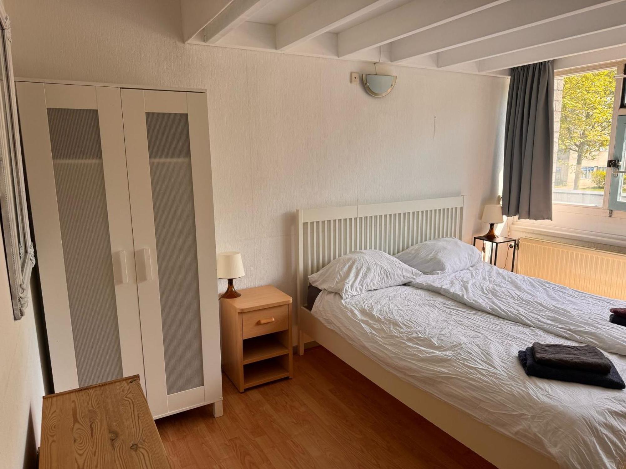 Family House Next To Train And Close To Amsterdam And Schiphol