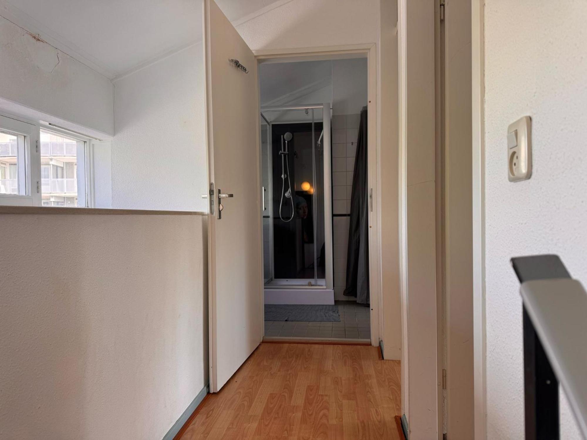 Family House Next To Train And Close To Amsterdam And Schiphol